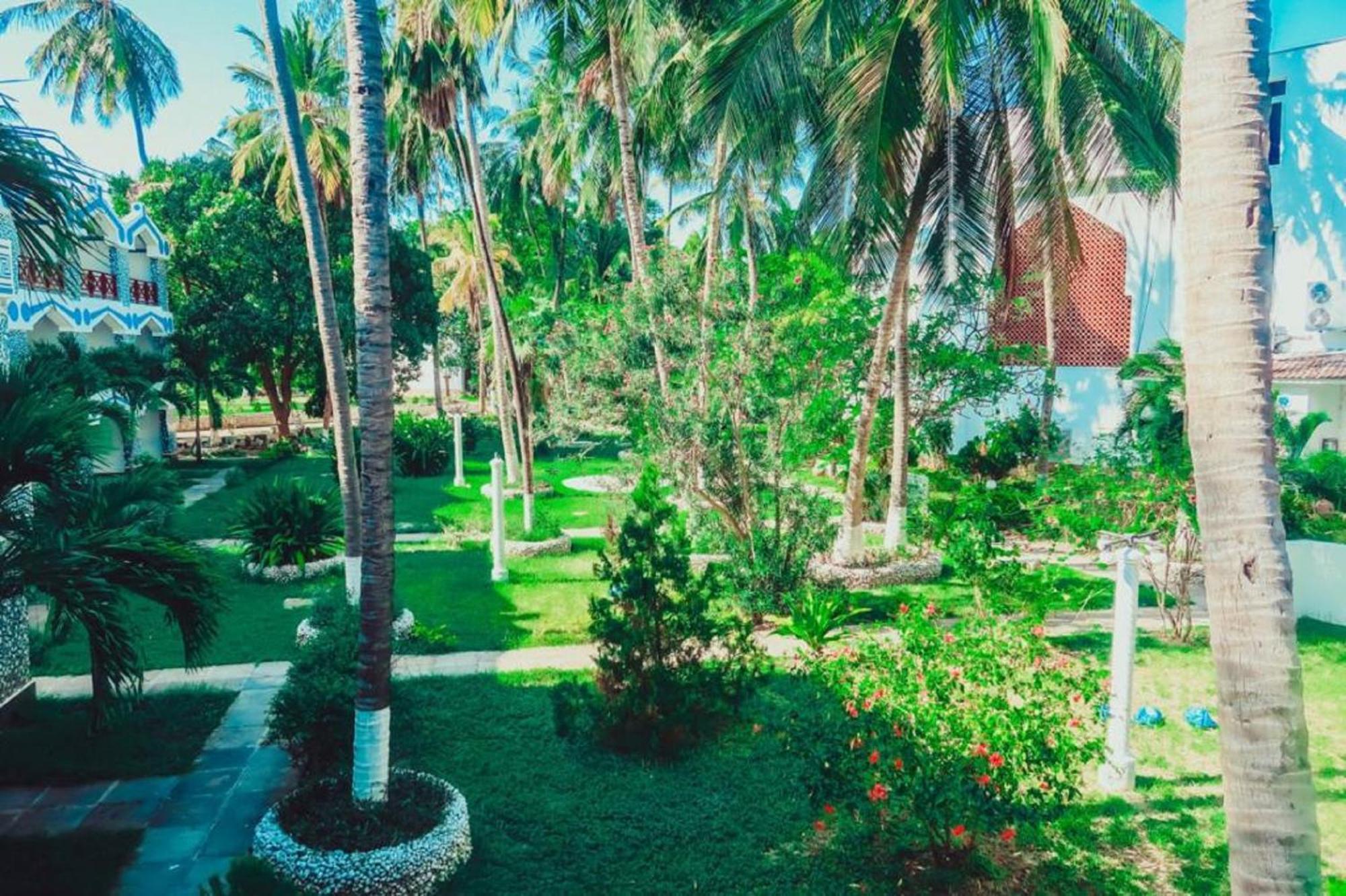Sai Rock Beach Hotel & Spa Bamburi Zewnętrze zdjęcie