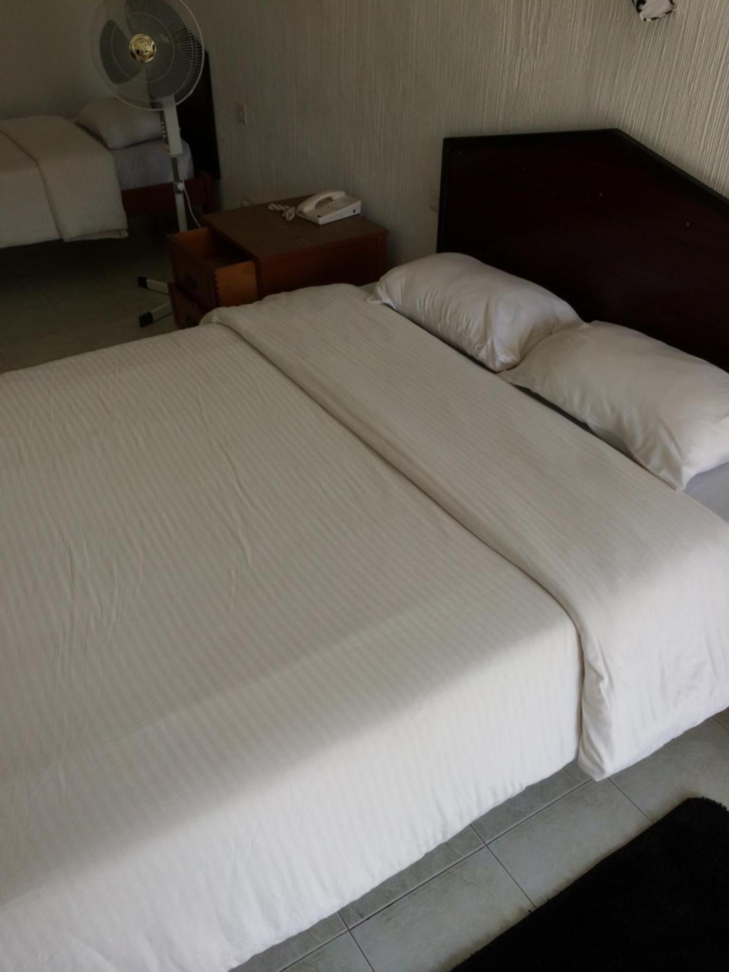 Sai Rock Beach Hotel & Spa Bamburi Pokój zdjęcie