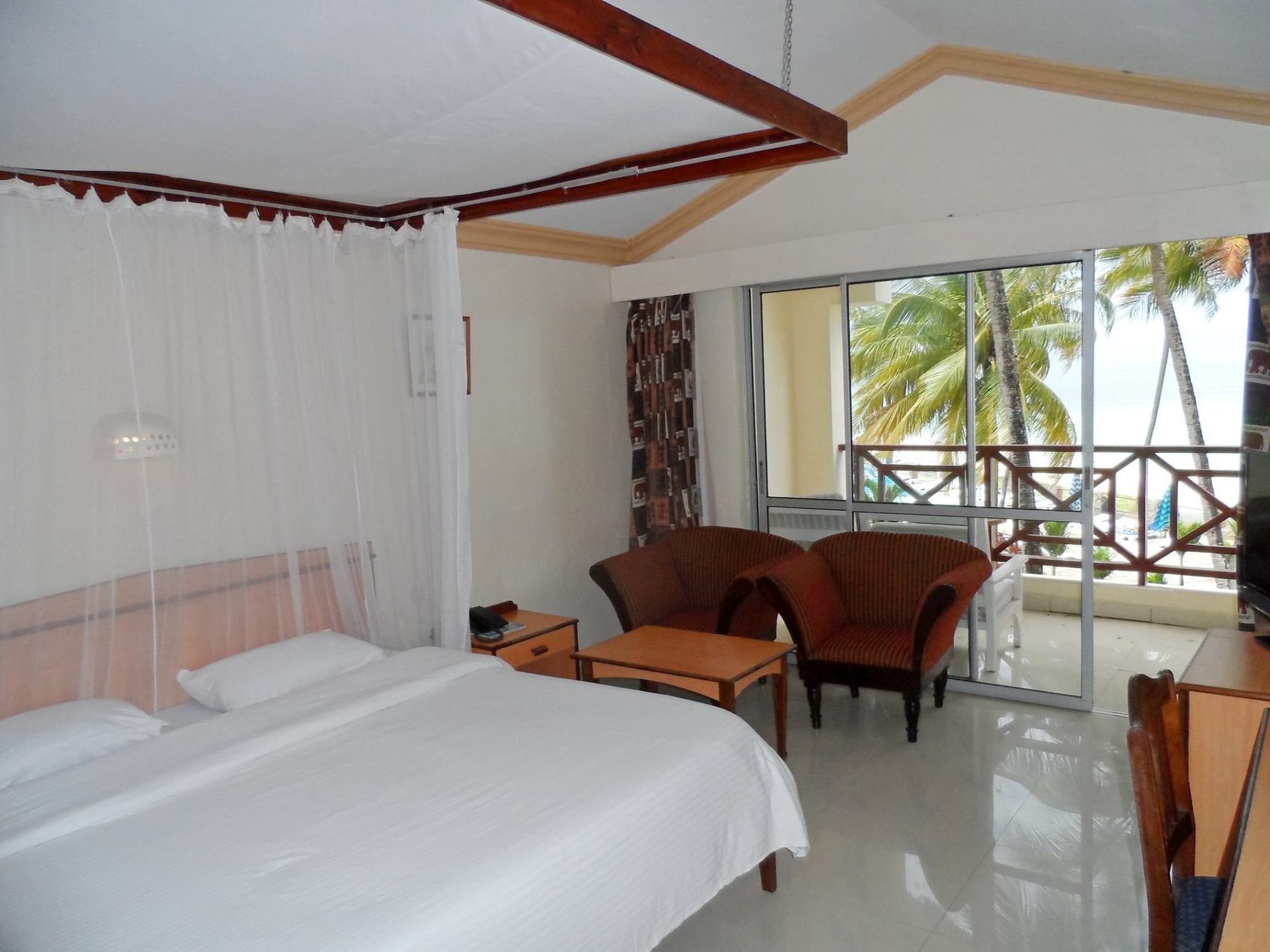 Sai Rock Beach Hotel & Spa Bamburi Zewnętrze zdjęcie